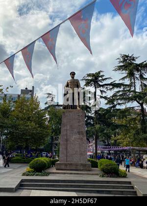 TRABZON, TURKEY - Sep 27, 2021: A vertical shot of astatue of Mustafa Kemal Atatuerk in Trabzon, Turkey Stock Photo