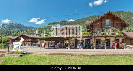 Train station MOB Montreux Oberland Bernois Railway *** Local Caption ***  Saanen,  Kanton Bern, Switzerland, city, village, , summer, mountains, hill Stock Photo