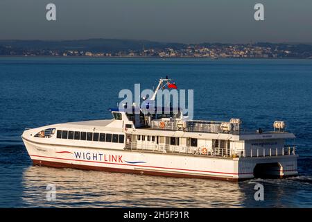 England, Hampshire, Portsmouth, The Solent, Wightlink Passenger Ferry Wight Ryder 1 Stock Photo