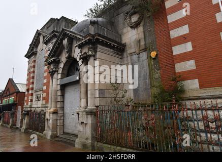 Crumpsall and Cheetham Hill Library in dilapidated condition Cheetham Hill, Greater Manchester, Lancashire, Britain, Uk Stock Photo