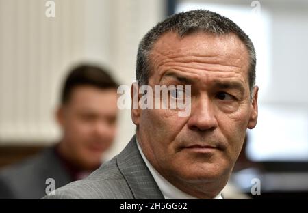 Kenosha, Wisconsin, USA. 9th Nov, 2021. Mark Richards, right, and Kyle Rittenhouse, looks back to the gallery during Rittenhouse's trial at the Kenosha County Courthouse in Kenosha, Wis., on Tuesday, Nov. 9, 2021. (Credit Image: © Sean Krajacic/The Kenosha News-POOL via ZUMA Press Wire) Stock Photo