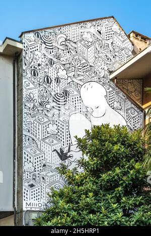 Black and white mural made by street artist Millo in Corso Novara, Barriera quarter, Turin, Piedmont region, Italy Stock Photo