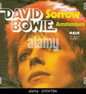 Vintage single record cover - 1973- David Bowie - Sorrow-Amsterdam - D Stock Photo