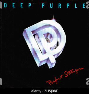 Vintage single record cover - Deep Purple - Perfect Stranger - D - 1984 Stock Photo