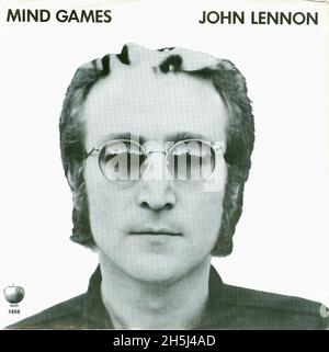 Vintage single record cover - Lennon, John - Mind Games - US - 1973 Stock Photo