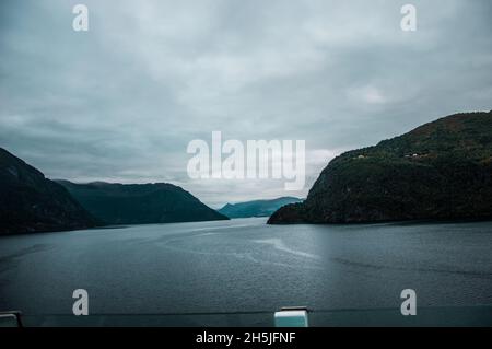 Geirangerfjord umgeben von der Natur Stock Photo