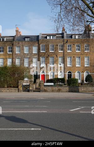 England, London, 287 Kennington Road, the house in which Charlie ...