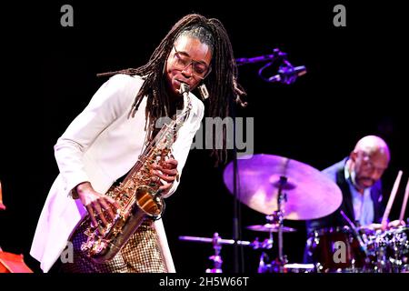Rome, Italy. 10th Nov, 2021. Lakecia Benjamin during the concert at Auditorium Parco della Musica, Pursuance The Coltranes, Social Justice And The African American Community on November 10, 2021 in Rome, Italy. (Photo by Domenico Cippitelli/Pacific Press/Sipa USA) Credit: Sipa USA/Alamy Live News Stock Photo
