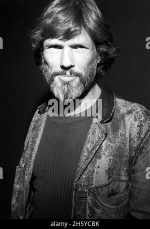 Kris Kristofferson Circa 1980's Credit: Ralph Dominguez/MediaPunch Stock Photo