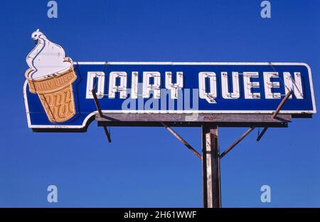 1970s dairy queen sign hi-res stock photography and images - Alamy
