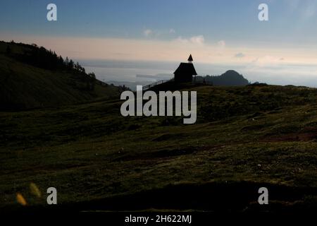 steinling alm chapel below the kampenwand,bavaria,upper bavaria,kampenwand (1669 m) in the chiemgau,sunrise chiemgau alps,near aschau,southern germany,germany Stock Photo