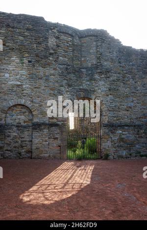 wetter an der ruhr,north rhine-westphalia,germany - wetter castle in the historic old town of wetter an der ruhr. entrance gate in the back light. Stock Photo