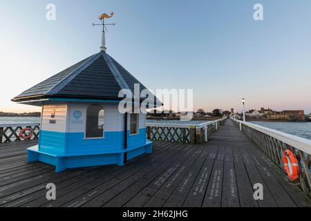 england,isle of wight,yarmouth,yarmouth wooden pier at dawn Stock Photo