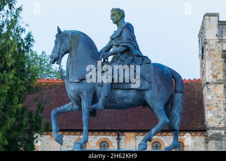 england,hampshire,petersfield,equestrian statue of prince william iii on horseback Stock Photo