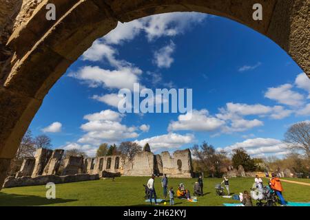 england,hampshire,bishop's waltham,the ruins of bishop's waltham palace Stock Photo