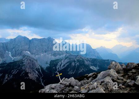 view from the soiernspitze (2257m),towards the left hochkarspitze (2484 m) and right of it wörner (2476 m),behind it on the right the karwendel,sunset,karwendel mountains,mittenwald,upper bavaria,bavaria,werdenfels,germany,europe Stock Photo