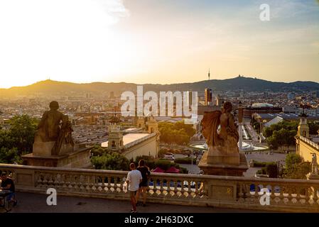 beautiful view from the mnac or palau nacional on the avinguda de la reina maria cristina and the plaza d espanya barcelona catalonia at dawn Stock Photo