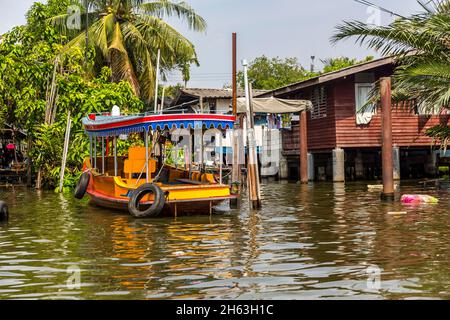 colorful longtail boat,khlongs,khlong ride on the canals of bangkok,bangkok,thailand,asia Stock Photo