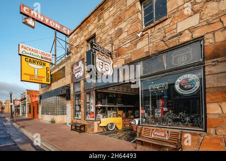 Williams, Arizona, USA - September 27, 2021 Historical Route 66, Williams, Arizona. Shops, restaurants, street view, city life Stock Photo