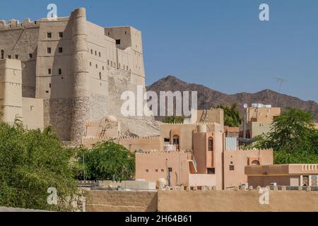 Local houses and Bahla Fort, Oman Stock Photo