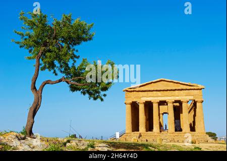 Italy, Sicily, Agrigento, Valley of the Temples, Valle dei Templi, Concordia Temple Stock Photo