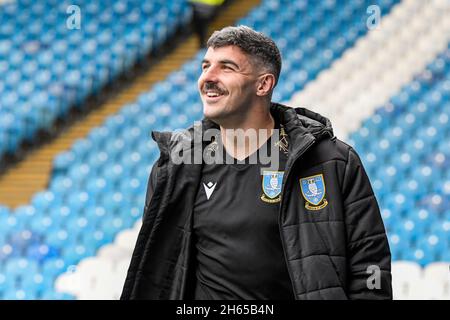 Sheffield, UK. 13th Nov, 2021. Callum Paterson #13 of Sheffield Wednesday arrives at Hillsborough in Sheffield, United Kingdom on 11/13/2021. (Photo by Simon Whitehead/News Images/Sipa USA) Credit: Sipa USA/Alamy Live News Stock Photo