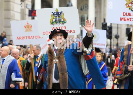 London, UK, November 13th 2021. After the 2020 event being cancelled due to Covid, 800 years of pageantry reurned to the City of London's most famous streets. Starting by Mansion House, passing Cornhill, and to welcome the appointment of the 693rd Lord Mayor of London, the colourful and varied 3 mile procession set off to the Royal Courts of Justice. Monica Wells/Alamy Live News Stock Photo