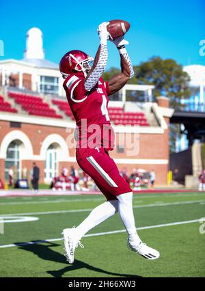 Troy, Alabama, USA. 13th Nov, 2021. Troy Trojans wide receiver Marcus Rogers (4) warms up prior to an NCAA football game between the Troy Trojans and the Louisiana-Lafayette Ragin Cajuns at Veterans Memorial Stadium in Troy, Alabama. Brandon Sumrall/CSM/Alamy Live News Stock Photo