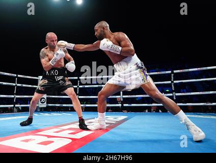 Kiko Martinez (left) and Kid Galahad in the International Boxing Federation World Feather Title bout at Sheffield Arena. Picture date: Saturday November 13, 2021. Stock Photo