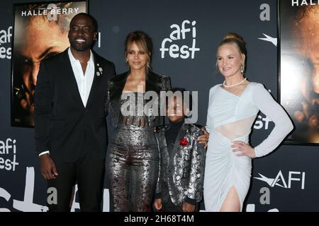 LOS ANGELES - NOV 13:  Shamier Anderson, Halle Berry, Danny Boyd Jr, Valentina Shevchenko at the AFI Fest - Bruised Premiere at TCL Chinese Theater IMAX on November 13, 2021 in Los Angeles, CA Stock Photo