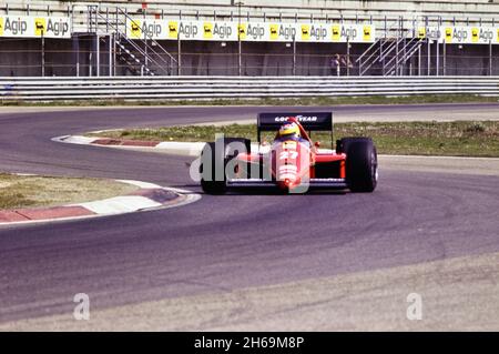 Imola, 1986: Tests of Formula 1 at Imola Circuit. Michele Alboreto in action on Ferrari F1/86. Stock Photo