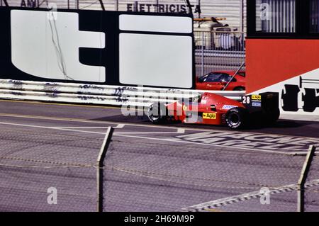 Imola, 1986: Tests of Formula 1 at Imola Circuit. Stefan Johansson in action on Ferrari F1/86. Stock Photo