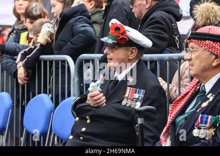 An ex serviceman during Remembrance Sunday Tributes at the War Memorial in Victoria Gardens Leeds, West Yorkshire, United Kingdom on the 14th of November 2021. Stock Photo