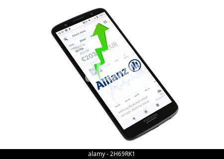 Hamburg, Germany - November 14  2021: Allianz AG mit Logo  Smartphone Aktienmarkt weißer Hintergund Stock Photo