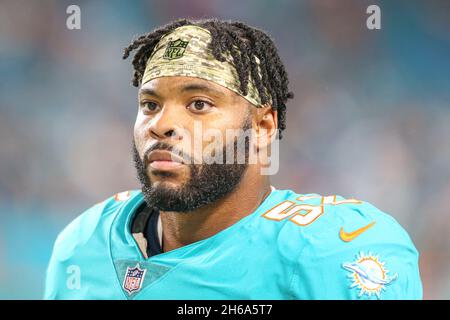 Miami Dolphins linebacker Elandon Roberts (52) on the sidelines during an  NFL football game against the Indianapolis Colts, Sunday, Oct. 3, 2021, in  Miami Gardens, Fla. (AP Photo/Doug Murray Stock Photo - Alamy