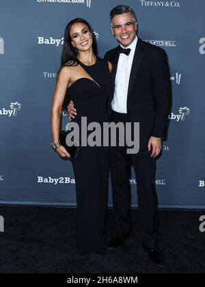 WEST HOLLYWOOD, LOS ANGELES, CALIFORNIA, USA - NOVEMBER 13: Actress Jessica Alba and husband/producer Cash Warren arrive at the Baby2Baby 10-Year Gala 2021 held at the Pacific Design Center on November 13, 2021 in West Hollywood, Los Angeles, California, United States. (Photo by Xavier Collin/Image Press Agency/Sipa USA) Stock Photo
