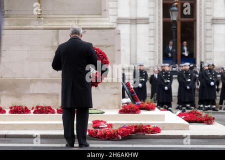 London, UK. 14th Nov, 2021. A dignitary seen laying his poppy wreath on the Cenotaph.The Remembrance Sunday Service is an annual ceremony held on the week of the Remembrance day, 11st Nov. National leaders, the Royal family and dignitaries come together to pay tribute to nationals who have fought and died in the two world war, as a celebration of world peace. Poppies are worn and poppy wreaths laid around the Cenotaphs as a practice. (Photo by Belinda Jiao/SOPA Images/Sipa USA) Credit: Sipa USA/Alamy Live News Stock Photo