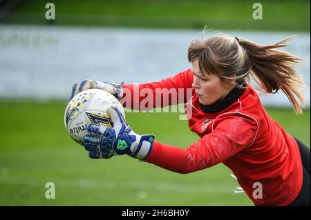 London, UK. 14th Nov, 2021. Kings Langley, England, November Goalkeeper Claudia Moan ( 13 Sunderland) warms up before the FA Womens Championship game between Watford and Sunderland AFC at The Orbital Fasteners Stadium - England. Credit: SPP Sport Press Photo. /Alamy Live News Stock Photo