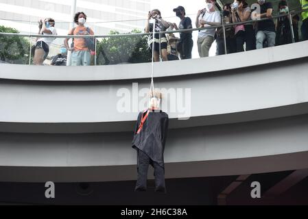 Bangkok, Thailand. 14th Nov, 2021. Protesters Against Absolute Monarchy gathered at the intersection of Pathumwan before marching to The Embassy of Germany in Bangkok, to submit a statement on November 14, 2021. (Credit Image: © Teera Noisakran/Pacific Press via ZUMA Press Wire) Stock Photo