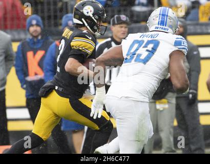 PITTSBURGH, PA - NOVEMBER 14: Pittsburgh Steelers fullback Derek Watt (44)  celebrates after making a tackle during the NFL football game between the  Detroit Lions and the Pittsburgh Steelers on November 14