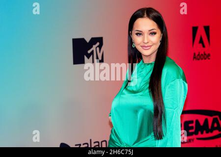 Bettina Buchanan attending the MTV EMAs 2021 at the Laszlo Papp