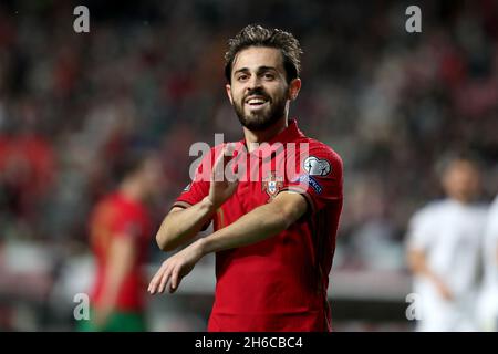 Lisbon, Portugal. 14th Nov, 2021. Portugal's forward Bernardo Silva reacts during the FIFA World Cup Qatar 2022 qualification group A football match between Portugal and Serbia at the Luz stadium in Lisbon, Portugal, on November 14, 2021. (Credit Image: © Pedro Fiuza/ZUMA Press Wire) Stock Photo