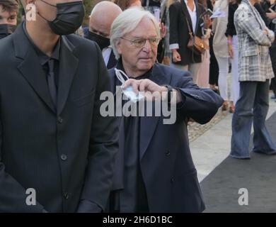 Diego Della Valle is seen at the Tod's fashion show during the Milan  Fashion Week Fall/Winter 2022/2023 on February 25th, 2022 in Milan, Italy.  Photo: Cinzia Camela Stock Photo - Alamy