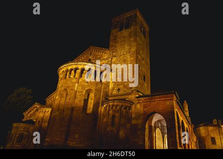 Collegiata di Santa Maria Assunta, church in Castell'Arquato Stock Photo