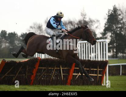 File photo dated 16-01-2021 of horse Edwardstone, who can make it third time lucky over fences in the Highflyer Bloodstock Novices' Chase at Warwick. Issue date: Monday November 15, 2021. Stock Photo