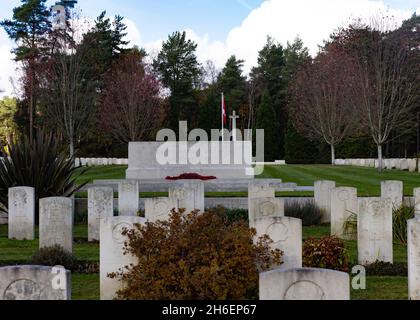 The Stone of Remembrance in the Canadian Section of the CWGC Military Cemetery at Brookwood in Surrey Stock Photo
