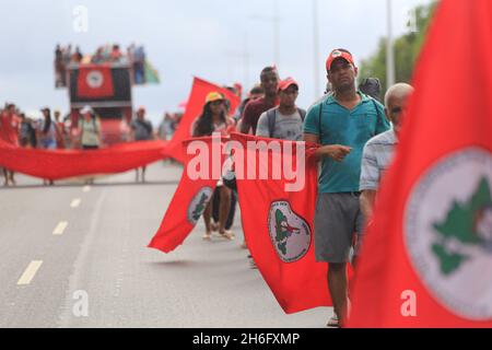 salvador, bahia, brazil - april 15, 2019: Members of the Sem Terra Movement - MST- are seen walking along Avenida Luiz Viana, in Salvador, during a de Stock Photo