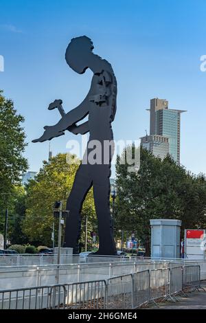 city traffic on theodor heuss allee in frankfurt main at night Stock Photo