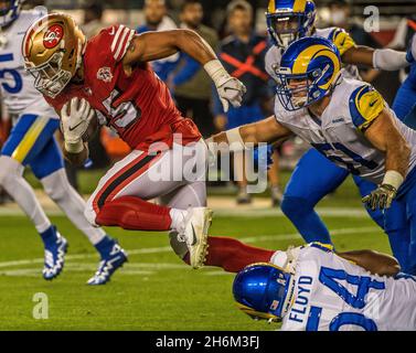 London, UK. 27 October 2019. Rams Linebacker, Troy Reeder (51) takes a  break during the 4th Qtr of the NFL match Cincinnati Bengals v Los Angeles  Rams at Wembley Stadium, game 3