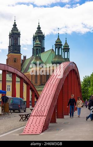 POZNAN, POLAND - Sep 30, 2016: A vertical view of the red Jordan bridge leading to the Archcathedral Basilica of St. Peter and St. Paul Stock Photo